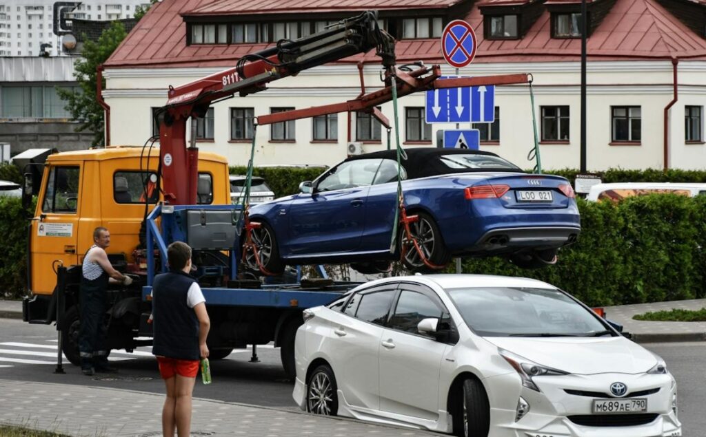 Podwyżka stawek za odholowanie pojazdu i przechowywanie na parkingu strzeżonym