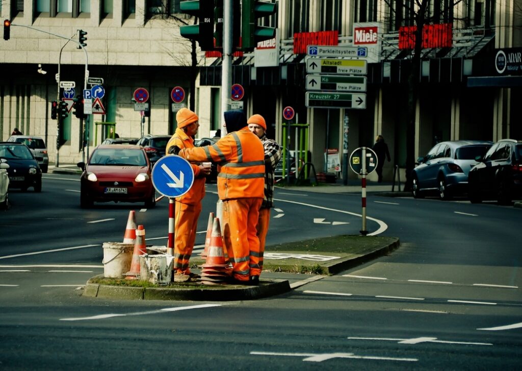 Szereg prac infrastrukturalnych rozpoczyna się na warszawskich ulicach Jana Kazimierza i Obozowej